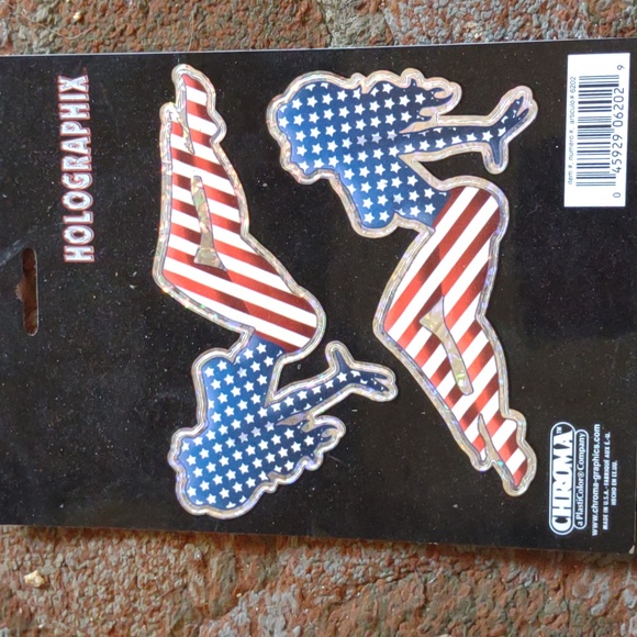 Holographic  decals vtg - Picture 2 of 5